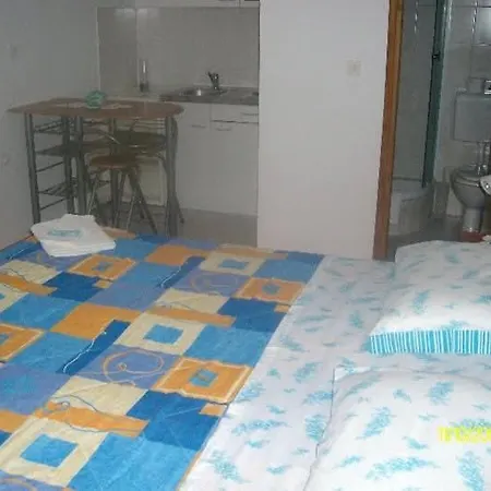 Apartman Antonia *